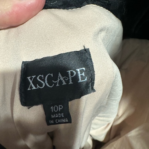 Mother of the groom formal dress. So beautiful and very comfortable. - Picture 3 of 3